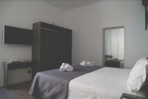 T rooms Lecce